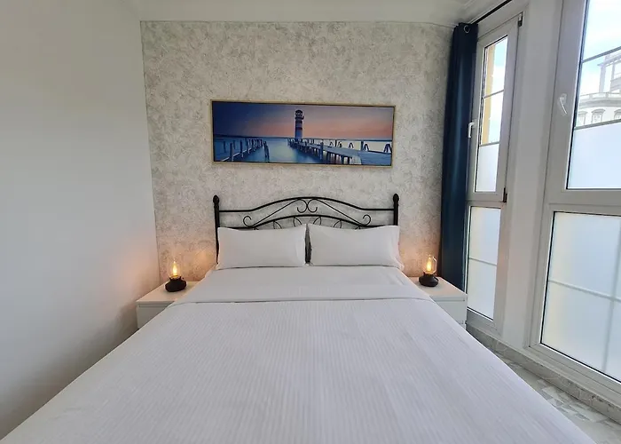 Old Town Cathedral Vv